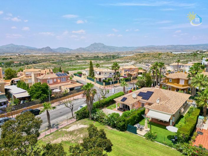 Image No.8-4 Bed Villa for sale