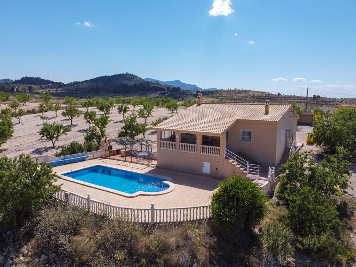 Image No.1-3 Bed Villa for sale