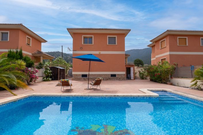 Image No.4-3 Bed Villa for sale