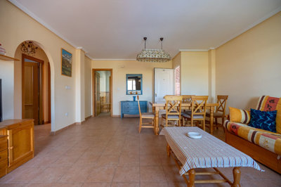 38462bedroomapartmentinthetranquilurbanisatio