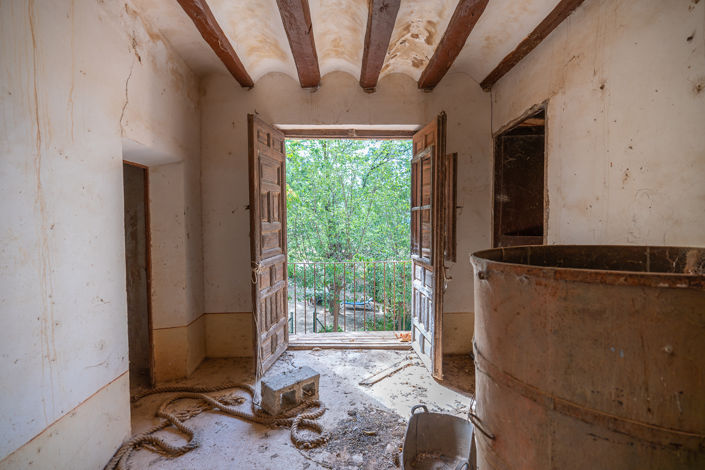 Image No.23-7 Bed Country House for sale