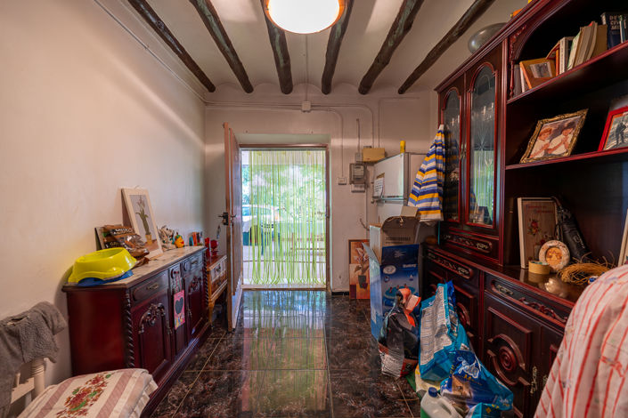 Image No.12-3 Bed Country House for sale