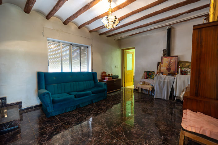 Image No.15-3 Bed Country House for sale