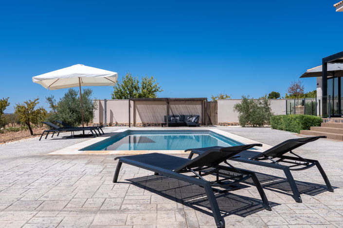 Image No.4-4 Bed Villa for sale