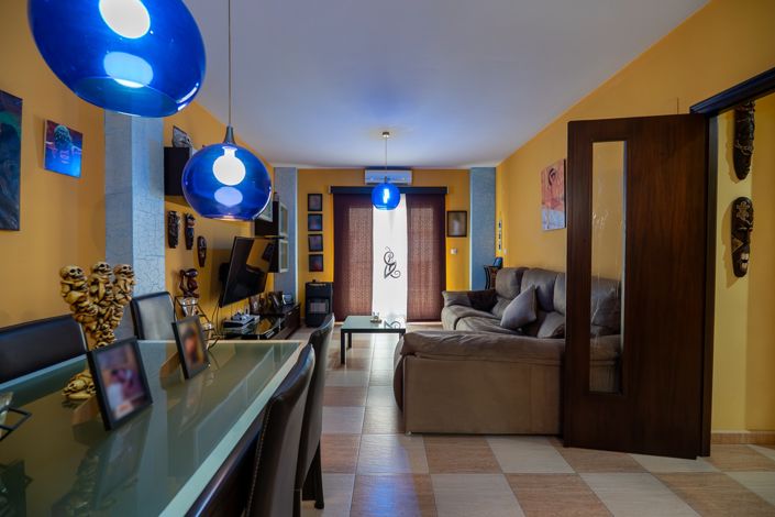 Image No.4-4 Bed Apartment for sale