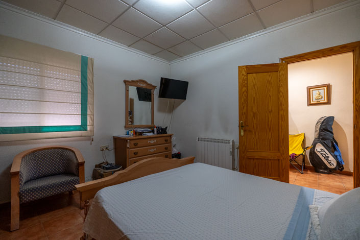 Image No.25-3 Bed Country House for sale