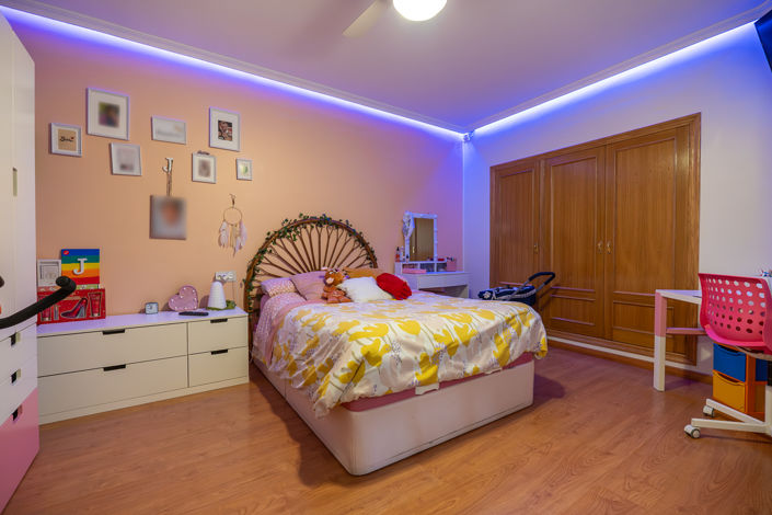 Image No.11-3 Bed Apartment for sale