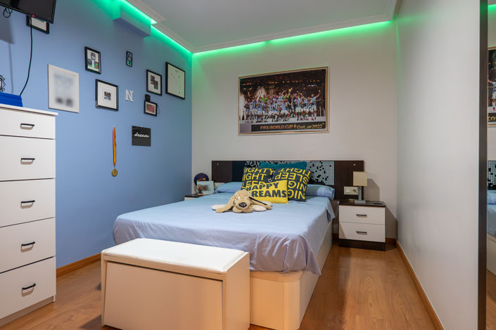 Image No.15-3 Bed Apartment for sale