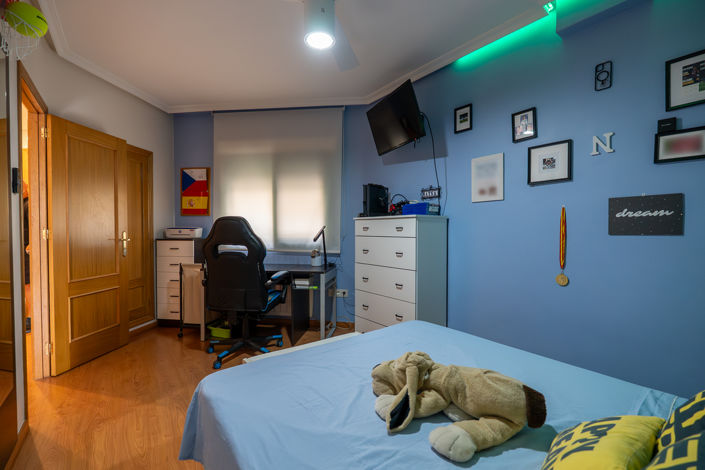 Image No.17-3 Bed Apartment for sale