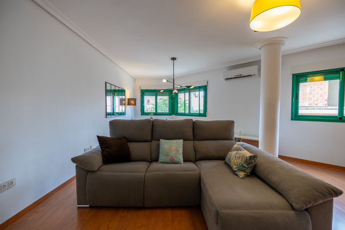 Image No.25-3 Bed Apartment for sale