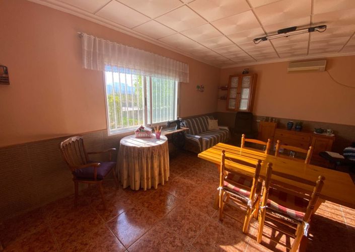 Image No.27-5 Bed Villa for sale