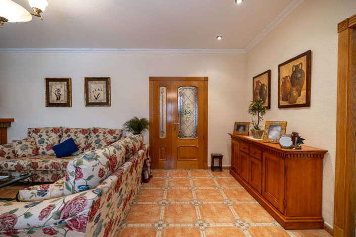 Image No.18-5 Bed Villa for sale