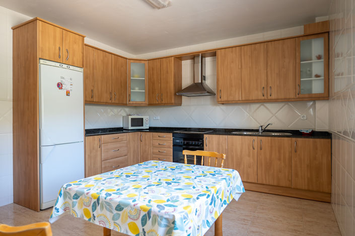 Image No.13-4 Bed Townhouse for sale