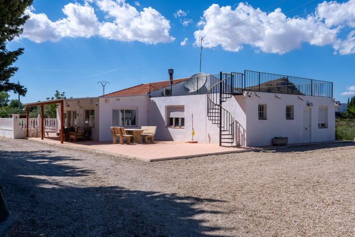 Image No.2-5 Bed Villa for sale