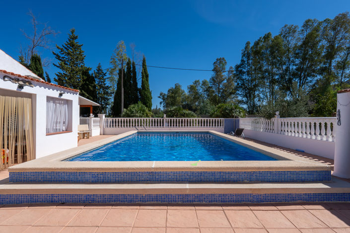 Image No.5-5 Bed Villa for sale