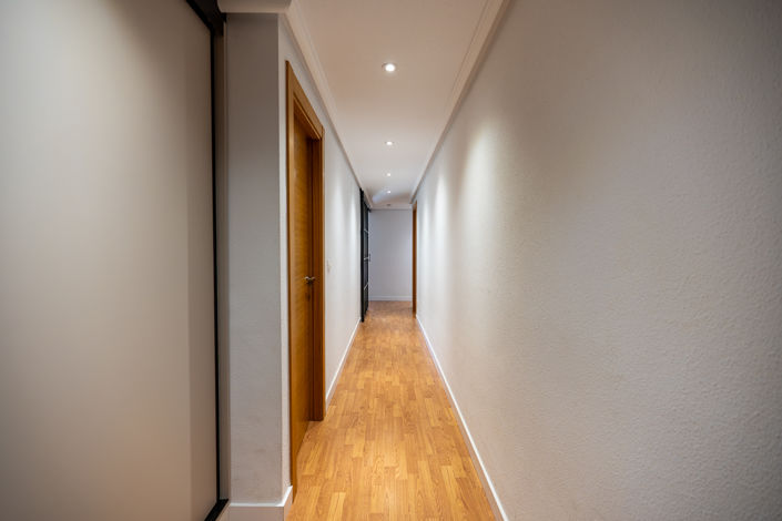 Image No.13-3 Bed Apartment for sale