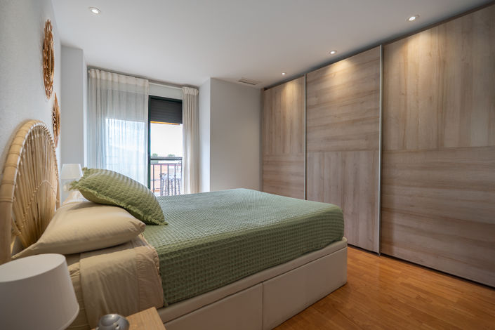 Image No.20-3 Bed Apartment for sale