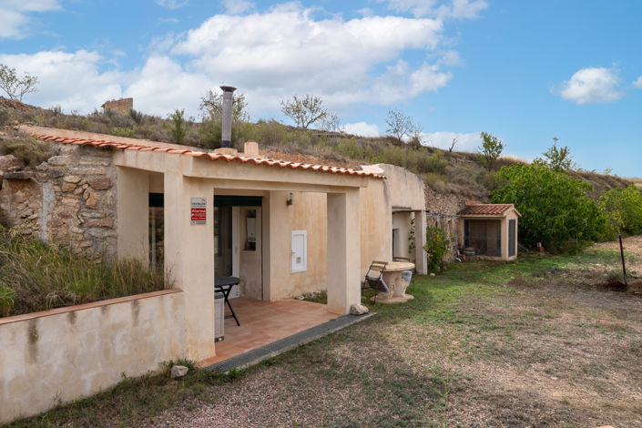 Image No.5-4 Bed Cottage for sale