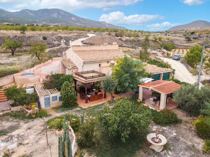 Image No.1-5 Bed Country House for sale