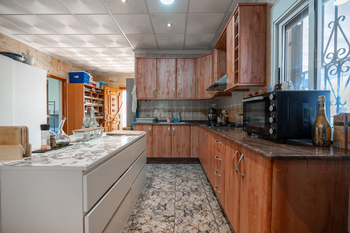 Image No.16-5 Bed Country House for sale