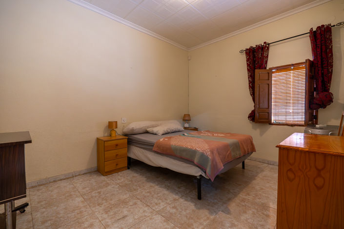 Image No.4-3 Bed Townhouse for sale