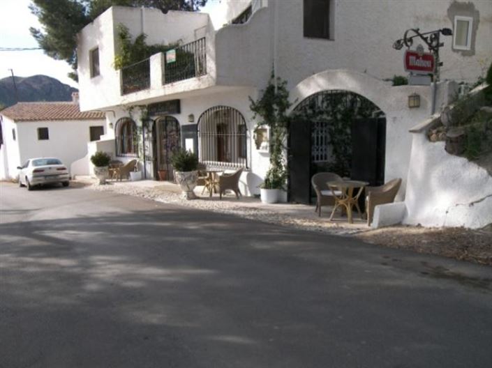 Image No.2-2 Bed Property for sale