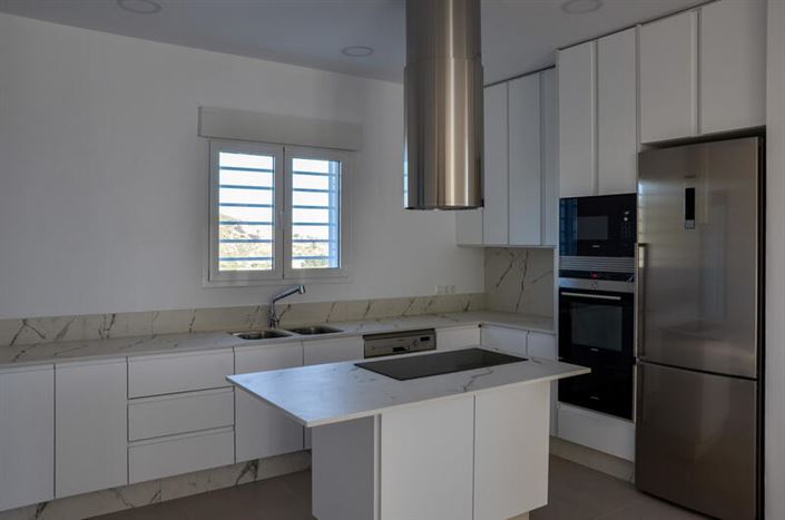 Image No.34-4 Bed Villa for sale