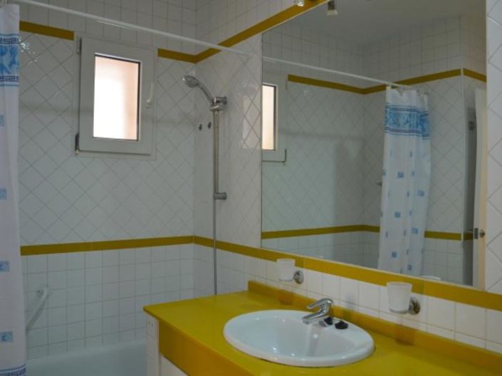 Image No.23-3 Bed Apartment for sale