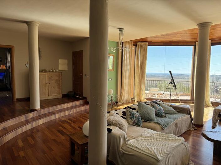 Image No.21-5 Bed Villa for sale