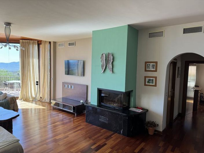 Image No.25-5 Bed Villa for sale