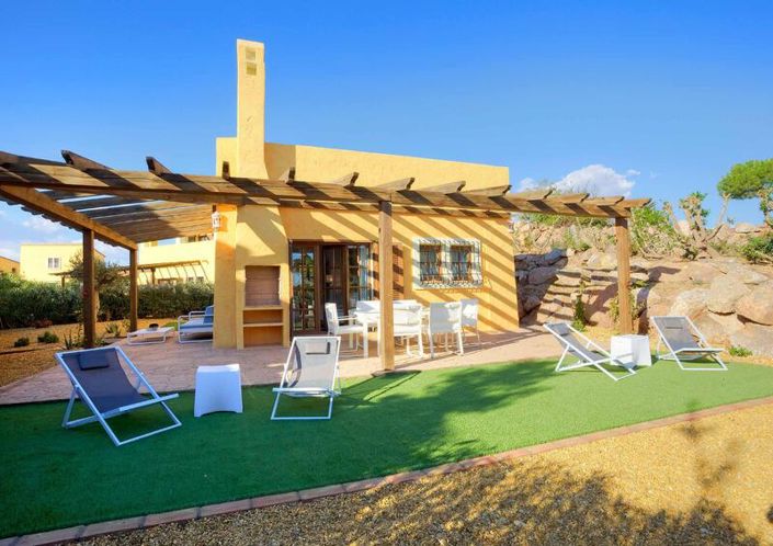 Image No.9-3 Bed Villa for sale