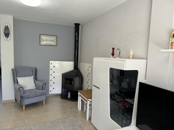 Image No.17-3 Bed Townhouse for sale