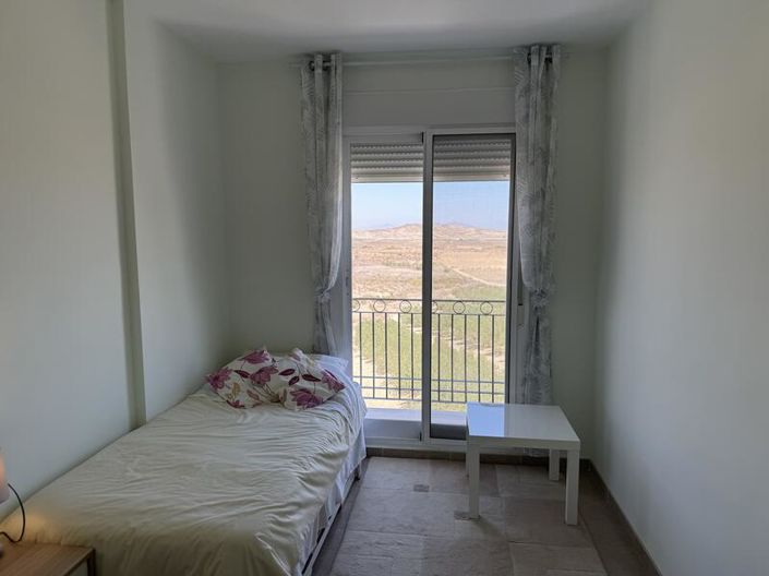 Image No.23-3 Bed Townhouse for sale