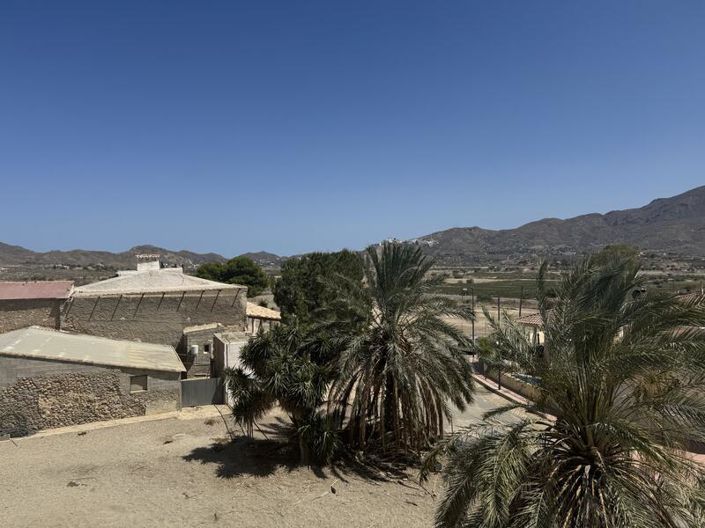 Image No.33-3 Bed Townhouse for sale