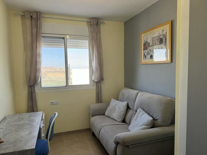 Image No.9-3 Bed Townhouse for sale