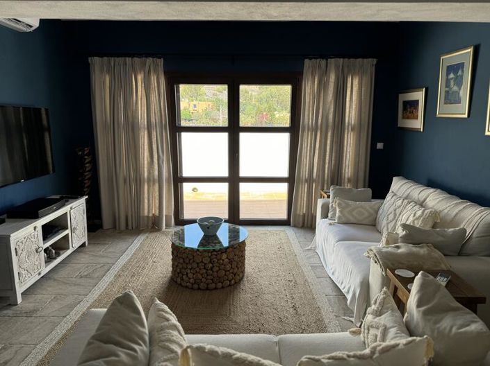 Image No.9-4 Bed Villa for sale