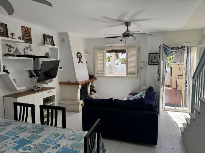 Image No.12-3 Bed Townhouse for sale