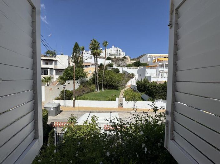 Image No.48-3 Bed Townhouse for sale