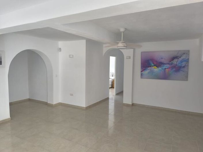 Image No.32-3 Bed Villa for sale