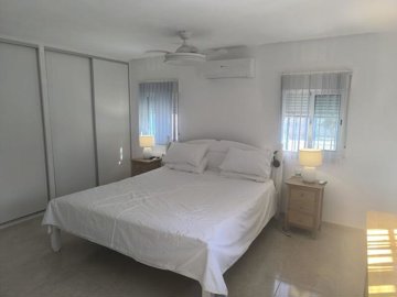 pbfca933-3287-villa-for-sale-in-la-algarrobin