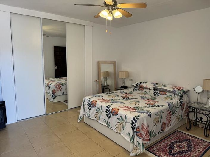 Image No.22-4 Bed Villa for sale