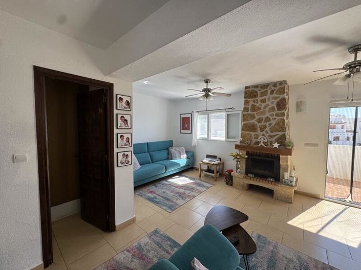 Image No.36-4 Bed Villa for sale