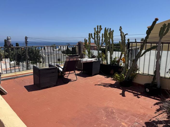 Image No.4-3 Bed Villa for sale