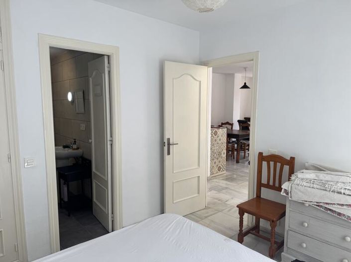 Image No.21-2 Bed Apartment for sale