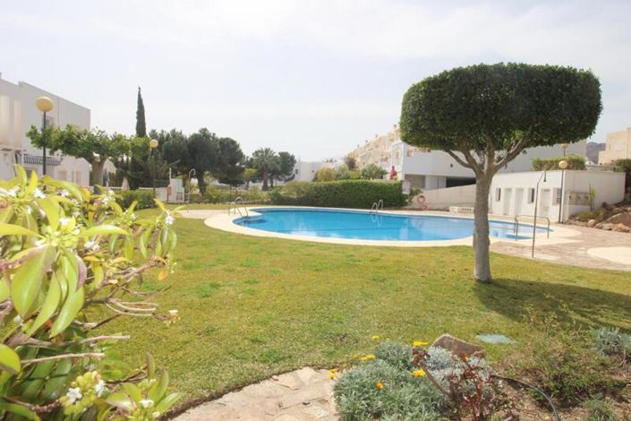 Image No.8-4 Bed Townhouse for sale