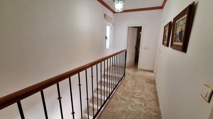 Image No.31-4 Bed Villa for sale