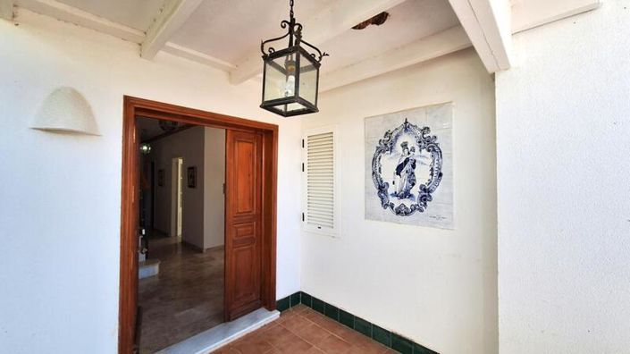 Image No.44-4 Bed Villa for sale