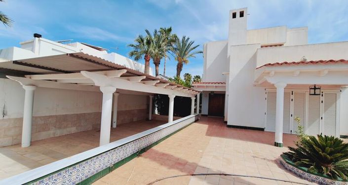 Image No.49-4 Bed Villa for sale