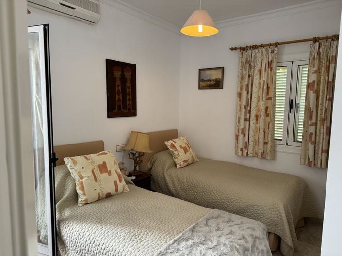 Image No.31-3 Bed Villa for sale