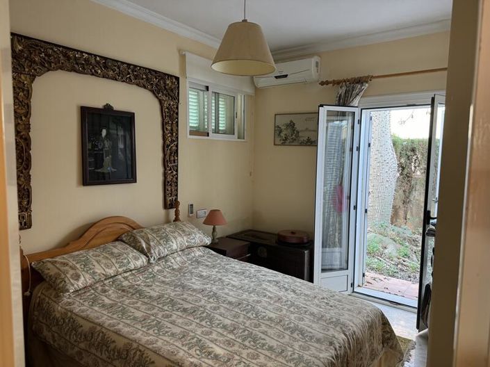 Image No.5-3 Bed Villa for sale